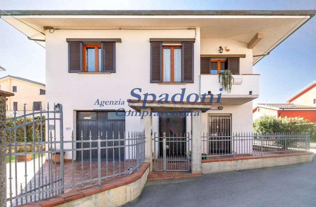 casa indipendente in vendita a Monsummano Terme in zona Bizzarrino
