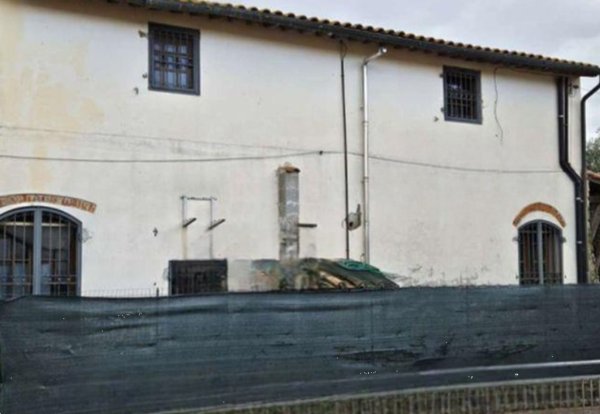 casa indipendente in vendita a Monsummano Terme in zona Uggia