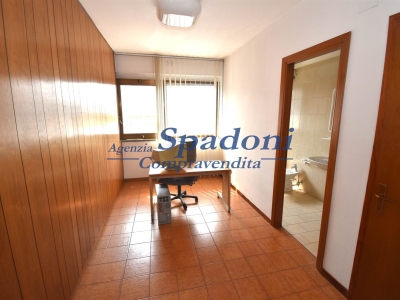 ufficio in vendita a Monsummano Terme