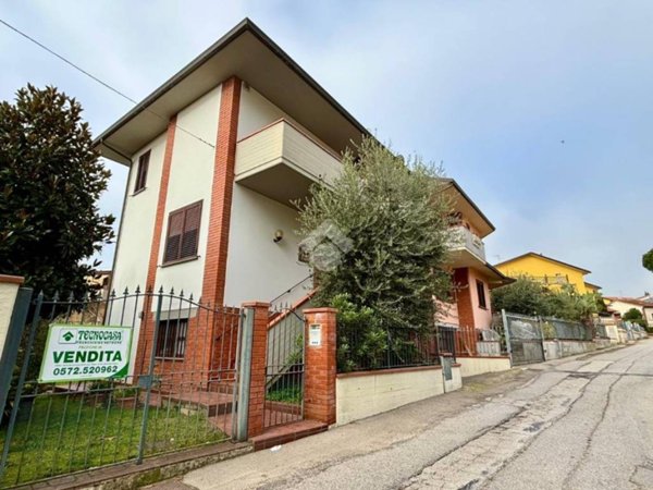 casa indipendente in vendita a Monsummano Terme in zona Grotta Giusti