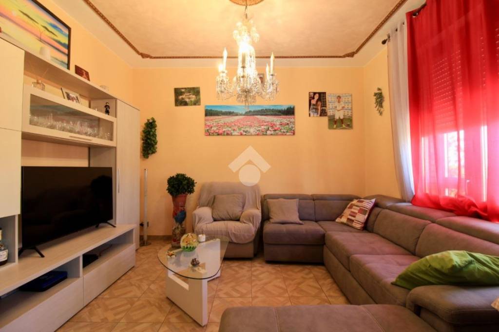 appartamento in vendita a Monsummano Terme in zona Grotta Giusti