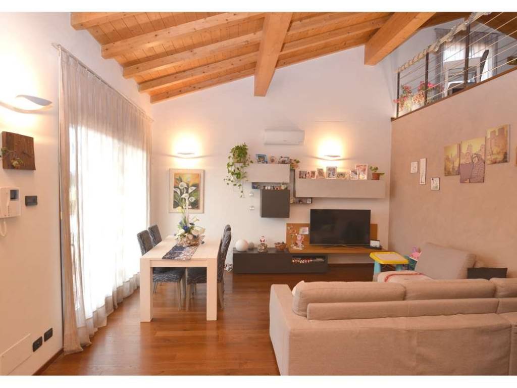 appartamento in vendita a Monsummano Terme in zona Grotta Giusti