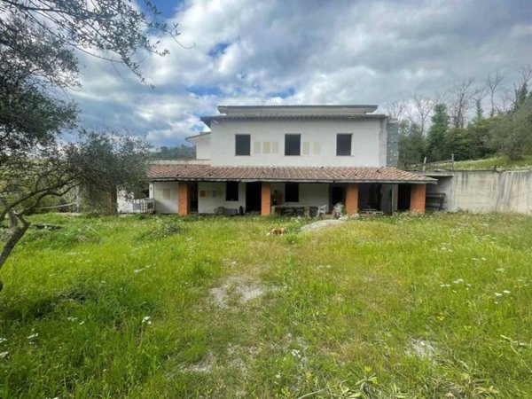 casa indipendente in vendita a Monsummano Terme in zona Grotta Giusti