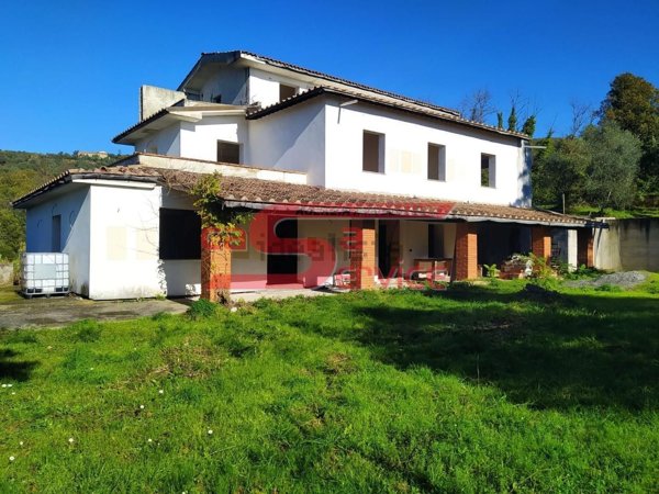 casa indipendente in vendita a Monsummano Terme in zona Grotta Giusti