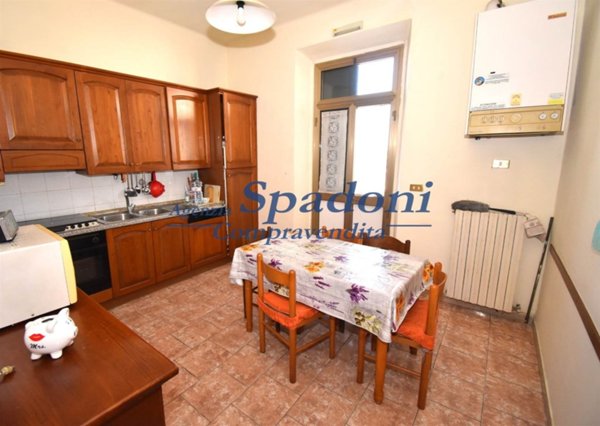 casa indipendente in vendita a Monsummano Terme in zona Grotta Parlanti