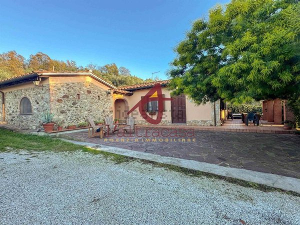 appartamento in vendita a Monsummano Terme