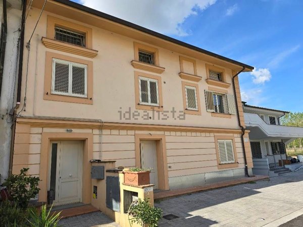 appartamento in vendita a Monsummano Terme in zona Violi