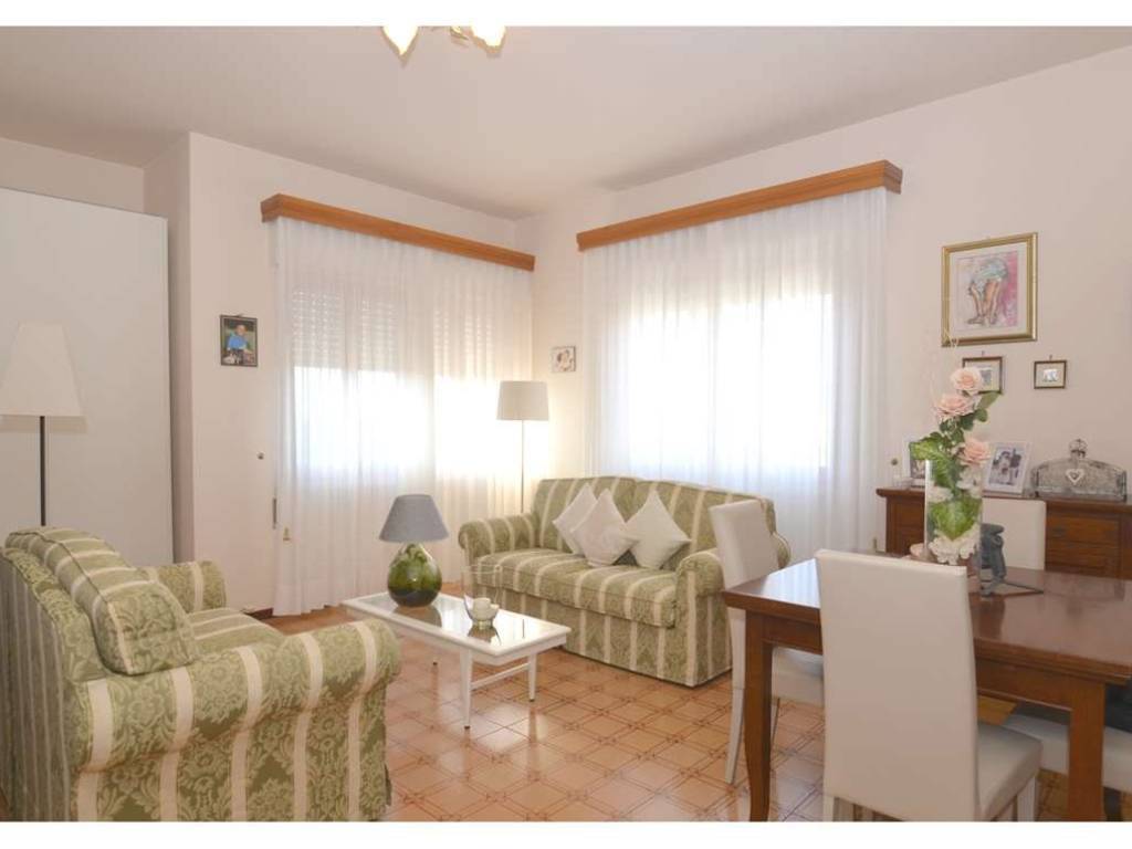 appartamento in vendita a Monsummano Terme