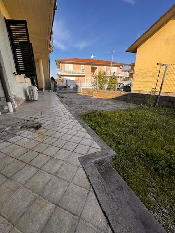 appartamento in vendita a Monsummano Terme in zona Cintolese