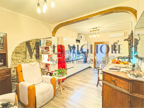 casa indipendente in vendita a Monsummano Terme in zona Cintolese