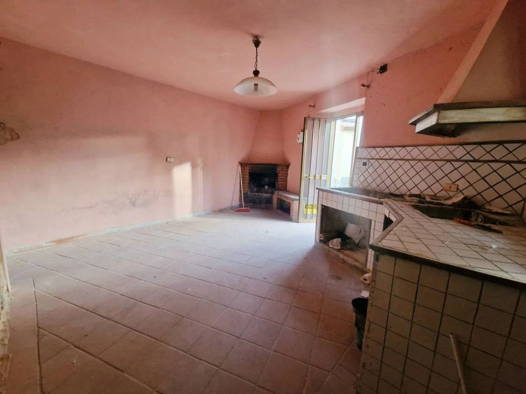 casa indipendente in vendita a Monsummano Terme in zona Montevettolini