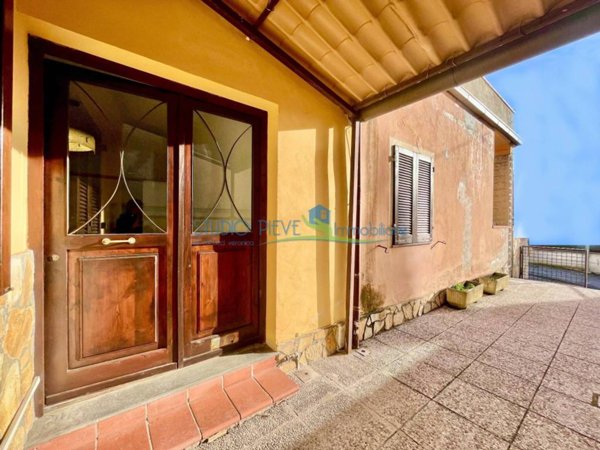 appartamento in vendita a Monsummano Terme in zona Grotta Parlanti