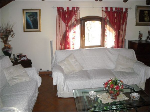 casa indipendente in vendita a Monsummano Terme