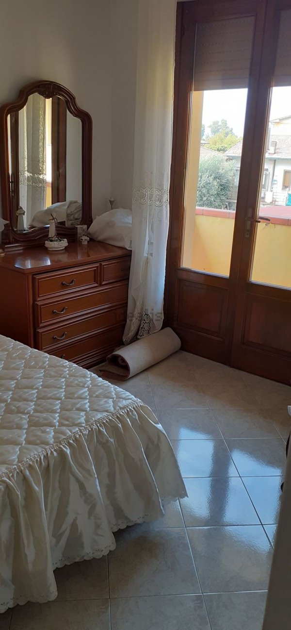 esavano in vendita a Monsummano Terme