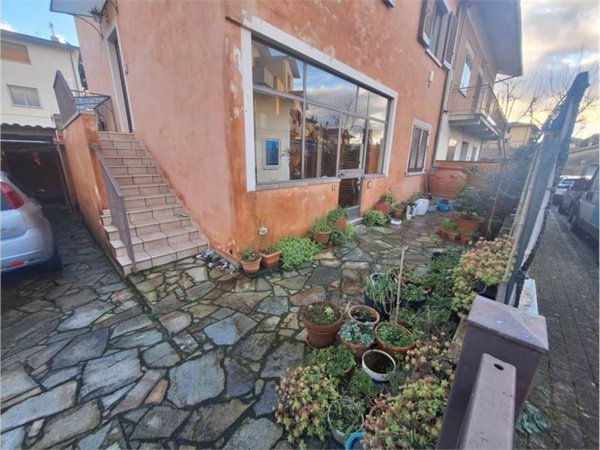 appartamento in vendita a Monsummano Terme