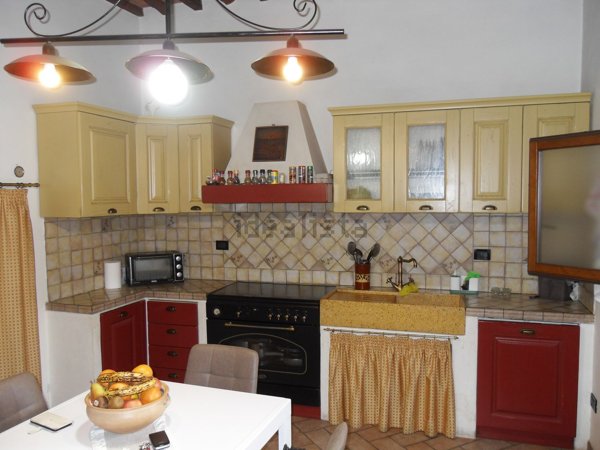 casa indipendente in vendita a Monsummano Terme