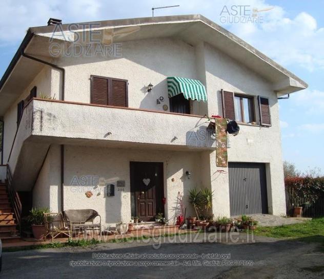 casa indipendente in vendita a Monsummano Terme in zona Cintolese