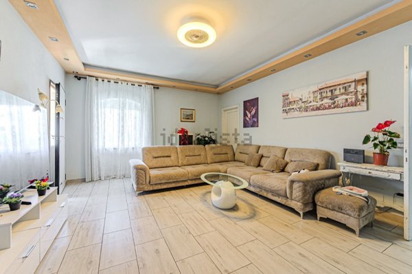 casa indipendente in vendita a Monsummano Terme