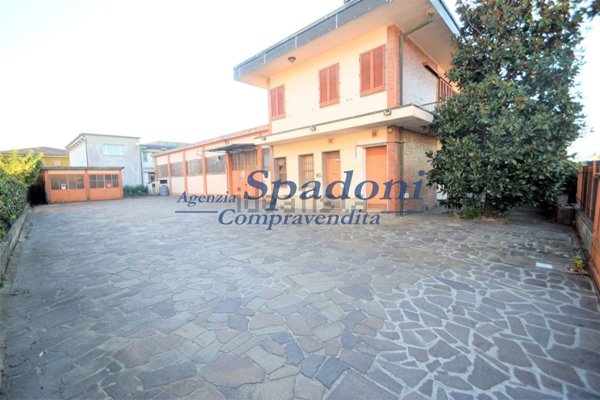 appartamento in vendita a Monsummano Terme