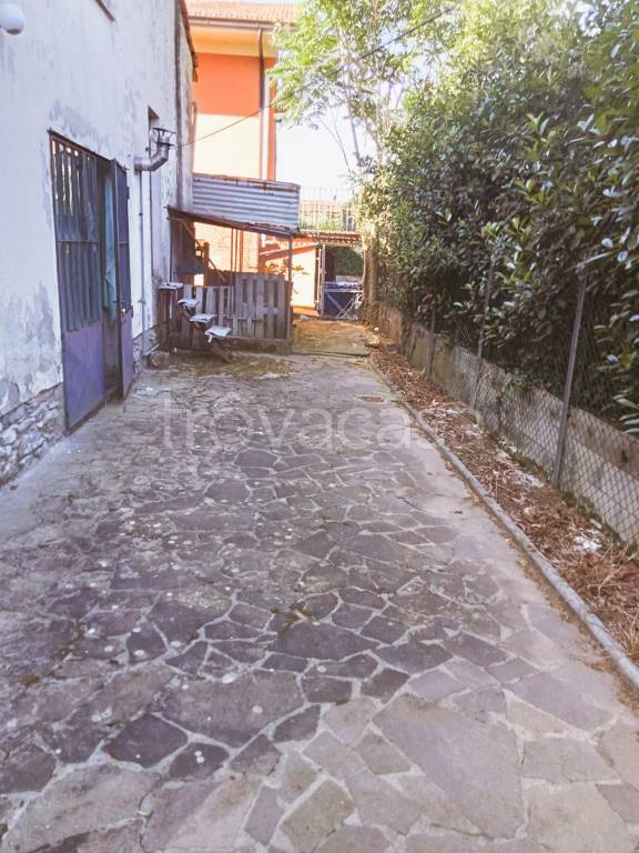 casa indipendente in vendita a Monsummano Terme