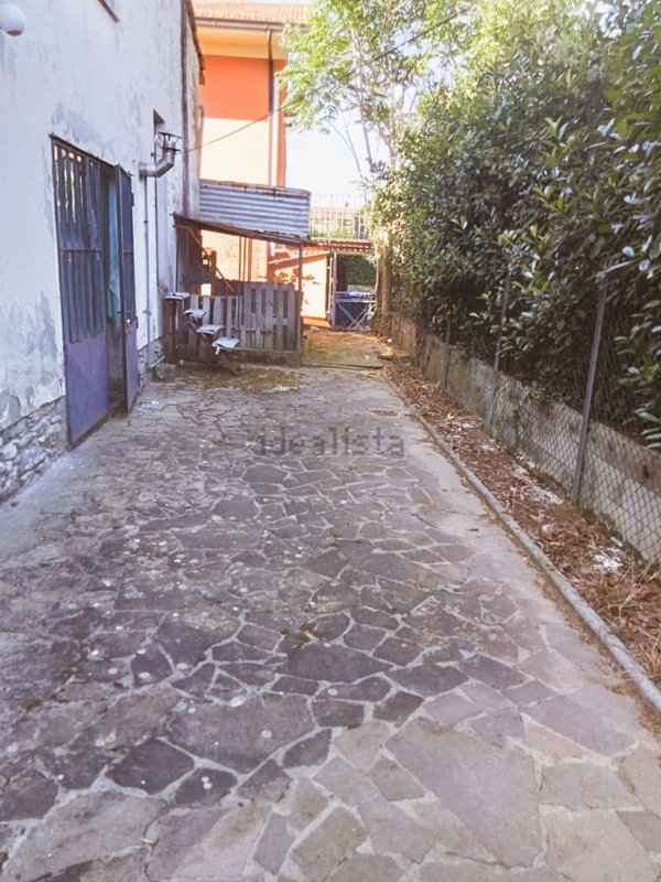 quadrivano in vendita a Monsummano Terme