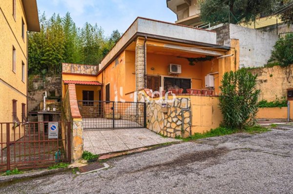 appartamento in vendita a Monsummano Terme