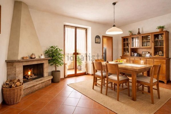 casa indipendente in vendita a Monsummano Terme in zona Cintolese