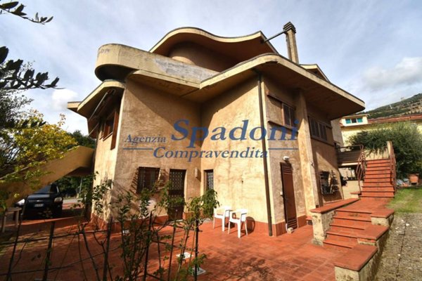 casa indipendente in vendita a Monsummano Terme