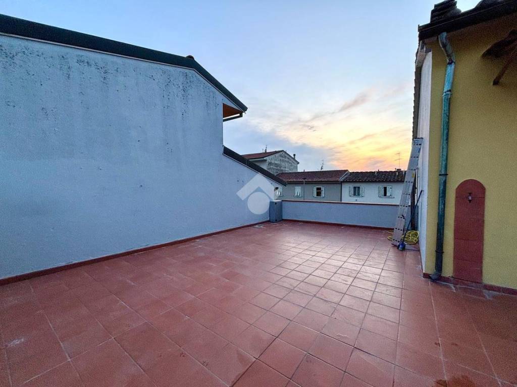 appartamento in vendita a Monsummano Terme