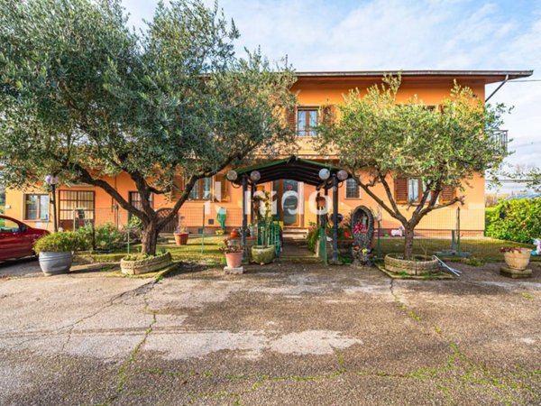 casa indipendente in vendita a Monsummano Terme