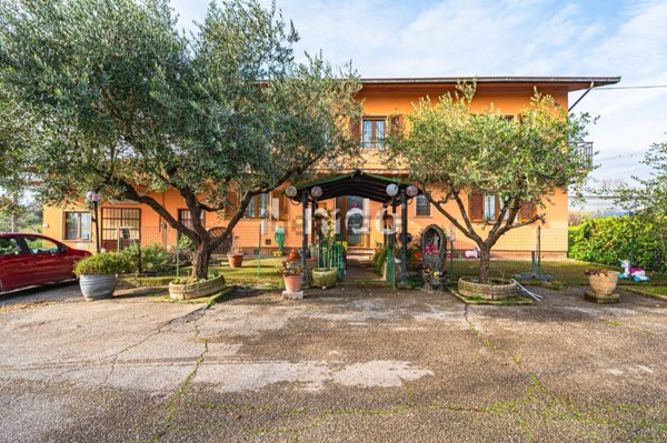 casa indipendente in vendita a Monsummano Terme