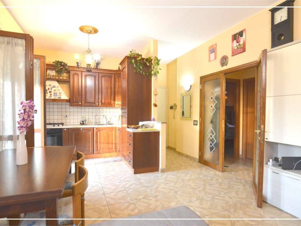 appartamento in vendita a Monsummano Terme in zona Grotta Giusti