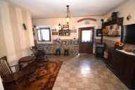 appartamento in vendita a Monsummano Terme in zona Montevettolini