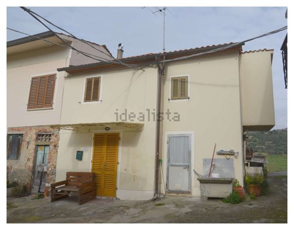 casa indipendente in vendita a Monsummano Terme in zona Pozzarello