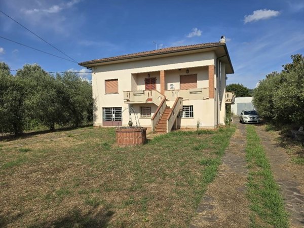 casa indipendente in vendita a Monsummano Terme in zona Cintolese