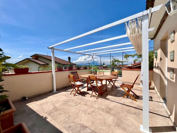 appartamento in vendita a Monsummano Terme