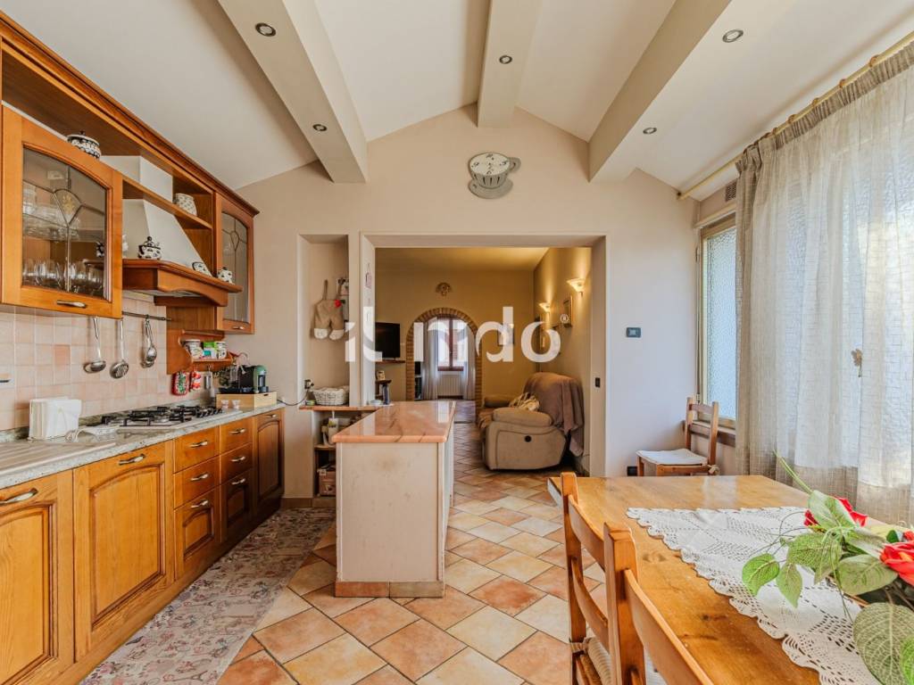 casa indipendente in vendita a Monsummano Terme