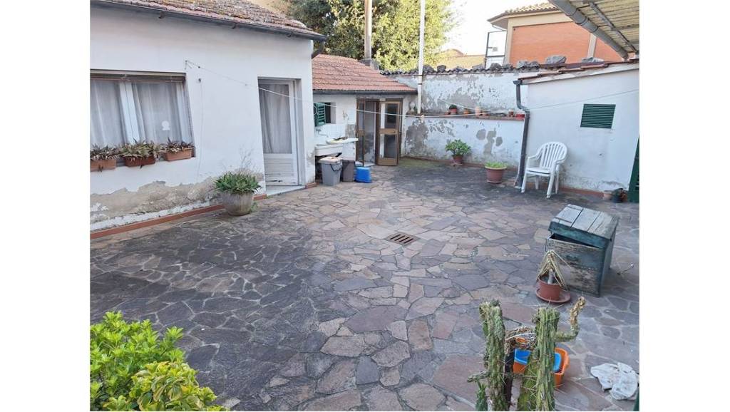 casa indipendente in vendita a Monsummano Terme