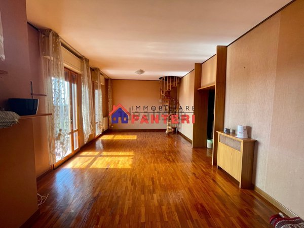 appartamento in vendita a Monsummano Terme