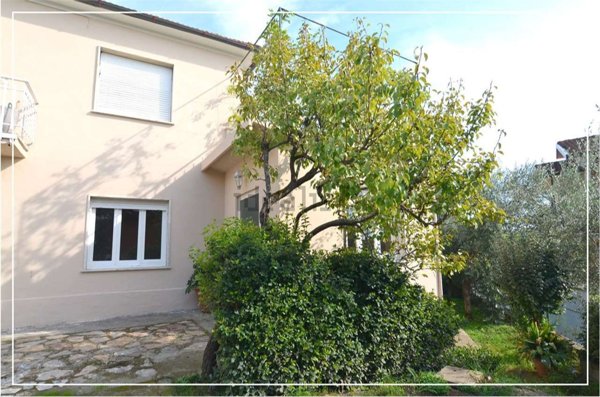appartamento in vendita a Monsummano Terme