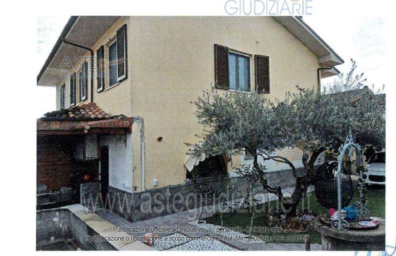 casa indipendente in vendita a Monsummano Terme