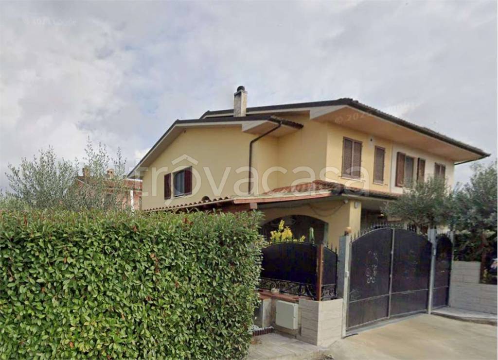 casa indipendente in vendita a Monsummano Terme