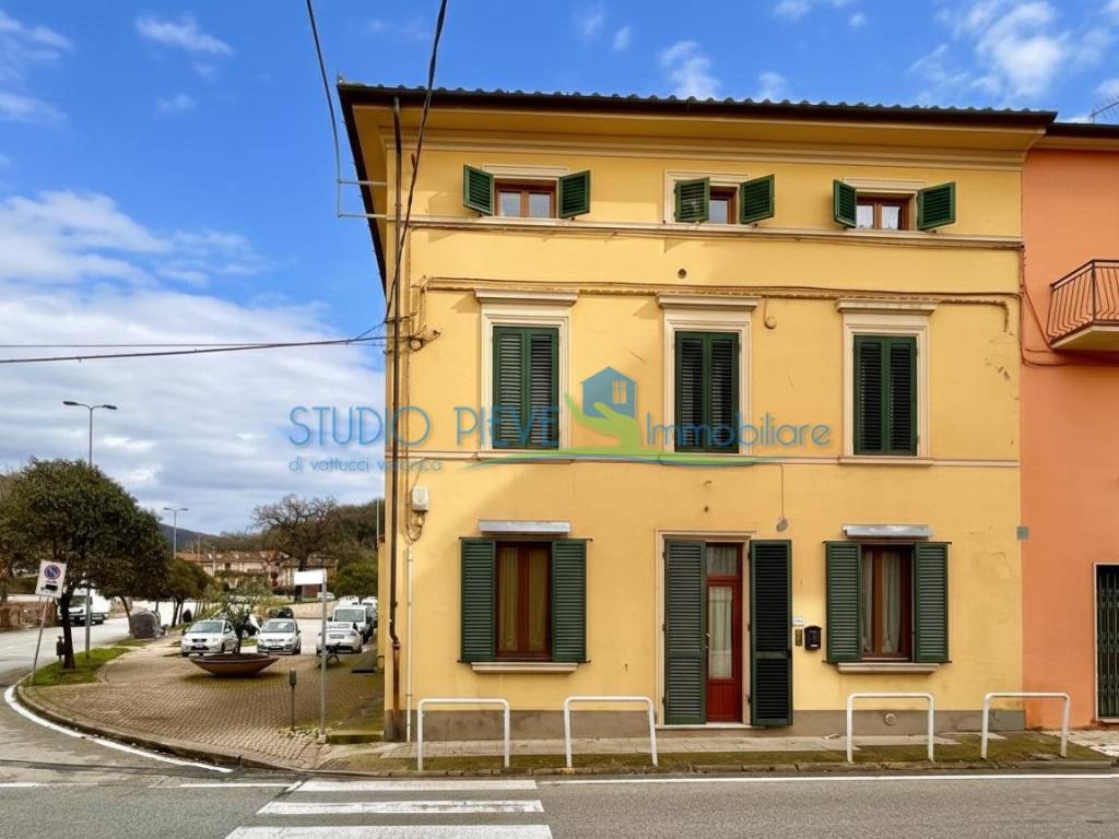 casa indipendente in vendita a Monsummano Terme