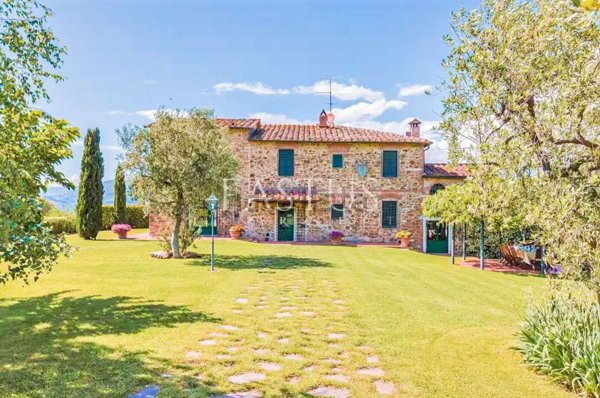 casa indipendente in vendita a Monsummano Terme