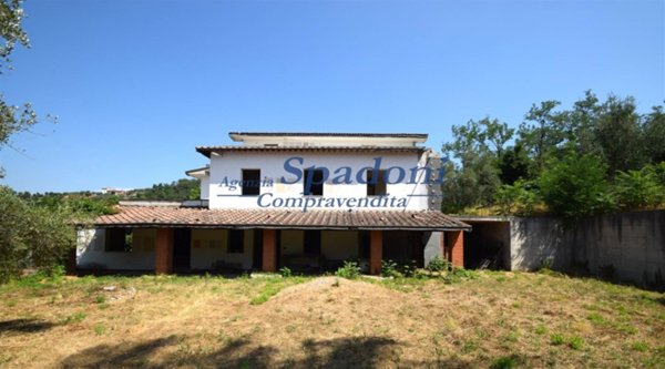 casa indipendente in vendita a Monsummano Terme in zona Grotta Giusti