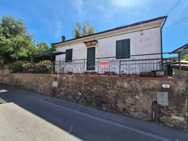 casa indipendente in vendita a Monsummano Terme in zona Cintolese