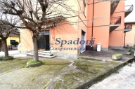 locale commerciale in vendita a Monsummano Terme
