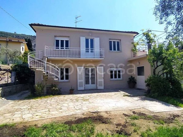 appartamento in vendita a Monsummano Terme