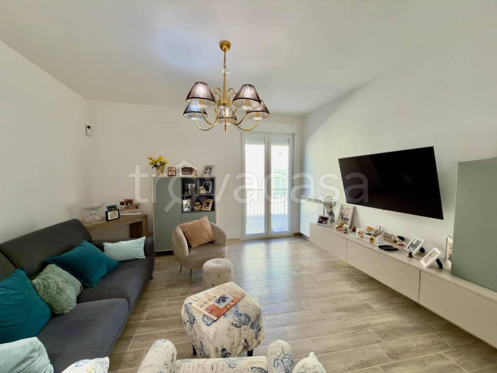 appartamento in vendita a Monsummano Terme