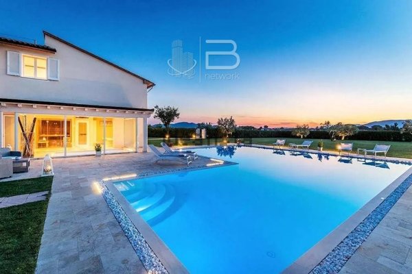 casa indipendente in vendita a Monsummano Terme in zona Uggia